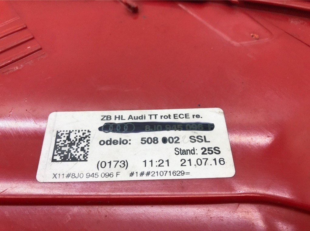 Фонарь задний правый для Audi TT, 2007 г. 2.0 TFSI бензин б/у — фото 6