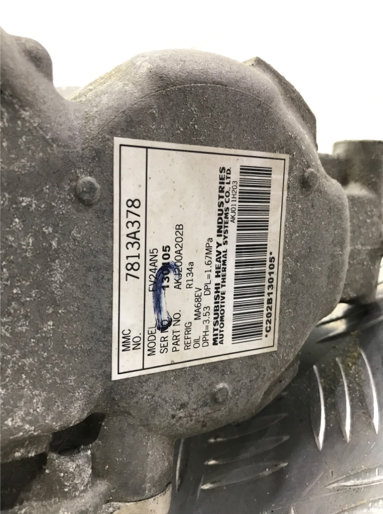Компрессор кондиционера для Mitsubishi Outlander, 2014 г. 2.0 i бензин б/у — фото 6