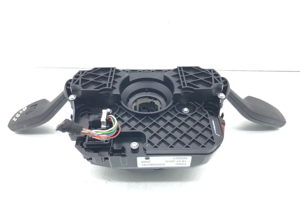 Переключатель подрулевой (стрекоза) для BMW 5 F10/F11/GT F07, 2010 г. 2.0 TD дизель б/у — фото 3