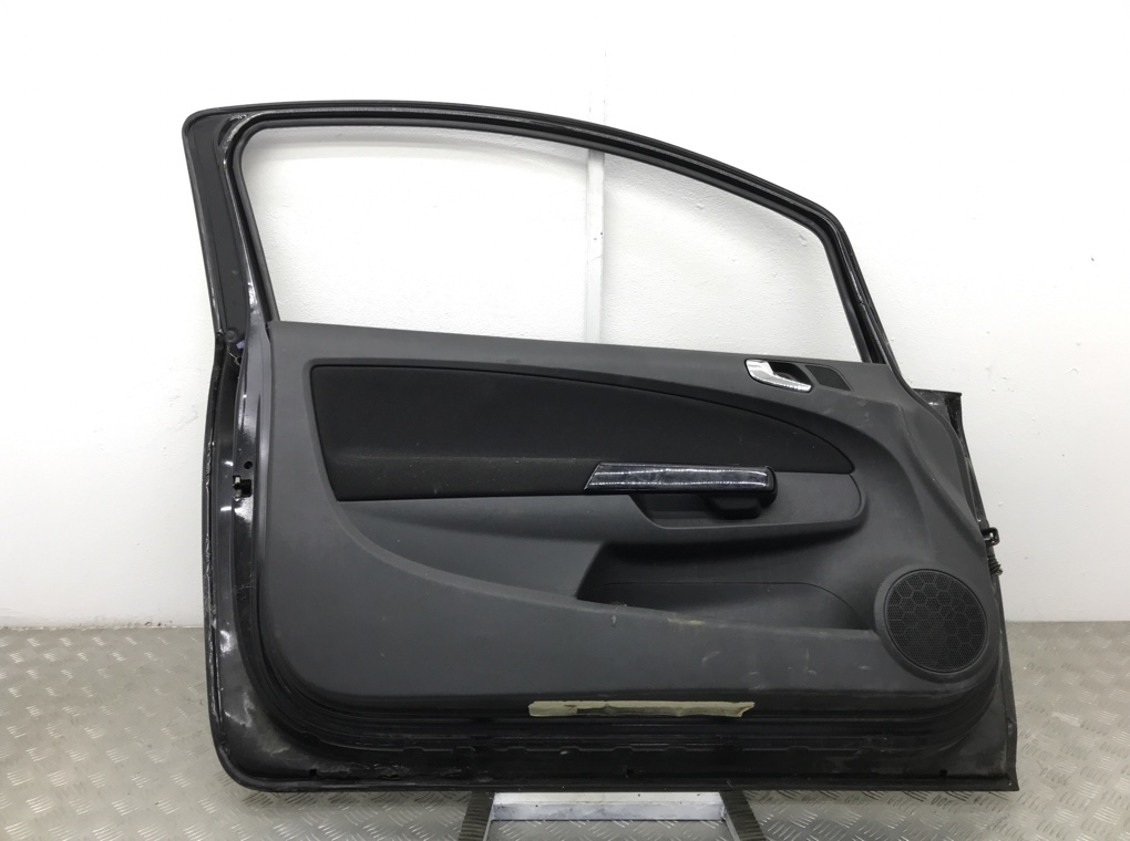 Дверь передняя левая для Opel Corsa, 2007 г. 1.2 i бензин б/у — фото 4