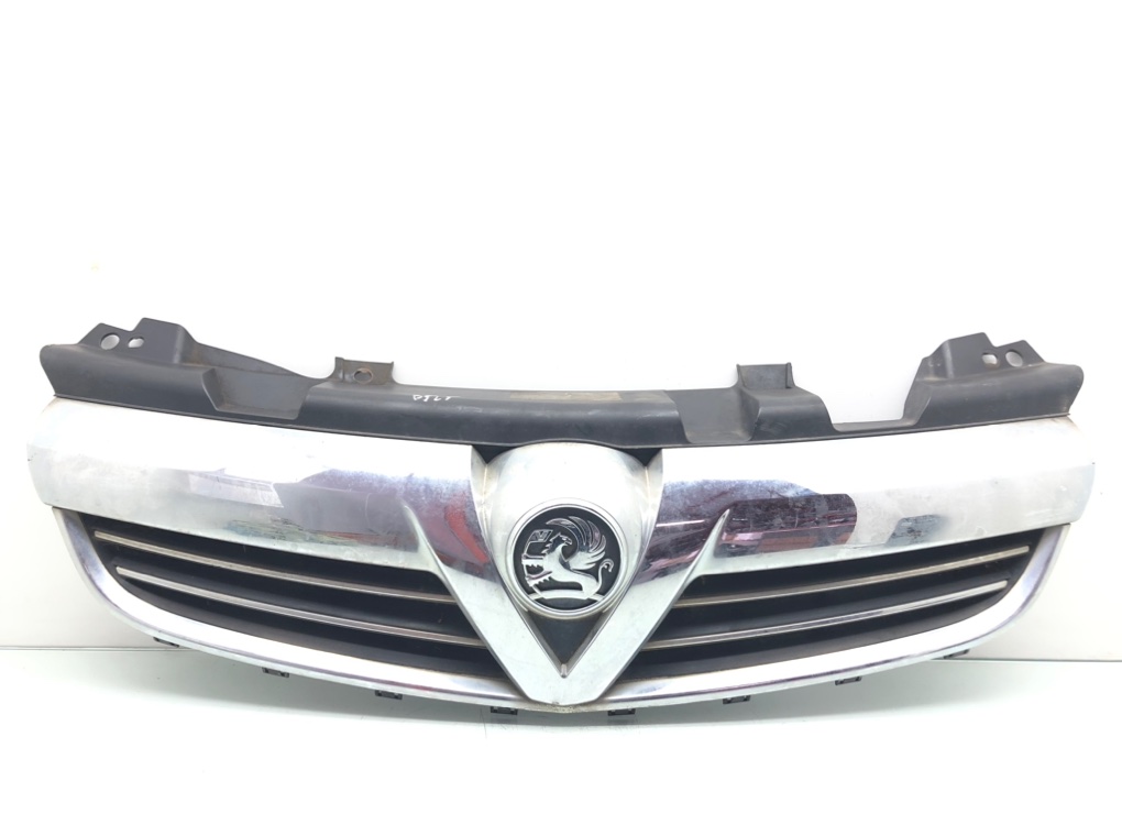 Решетка радиатора для Opel Zafira, 2011 г. 1.7 CDTi дизель б/у