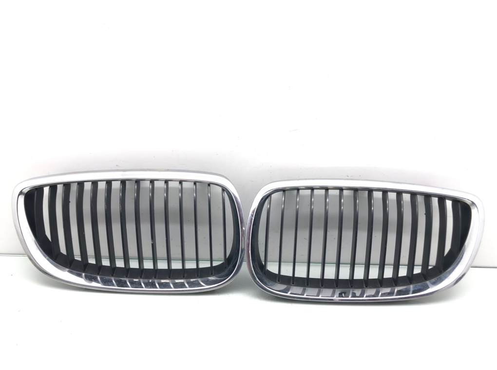 Решетка радиатора для BMW 3 E90/E91/E92/E93, 2007 г. 3.0 i бензин б/у
