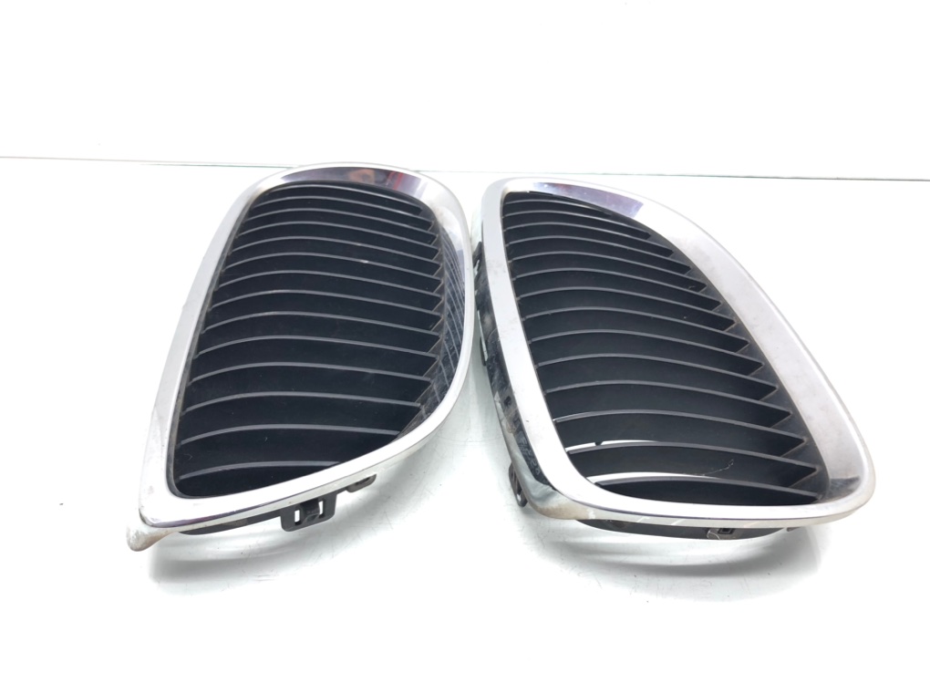 Решетка радиатора для BMW 3 E90/E91/E92/E93, 2007 г. 3.0 i бензин б/у — фото 2