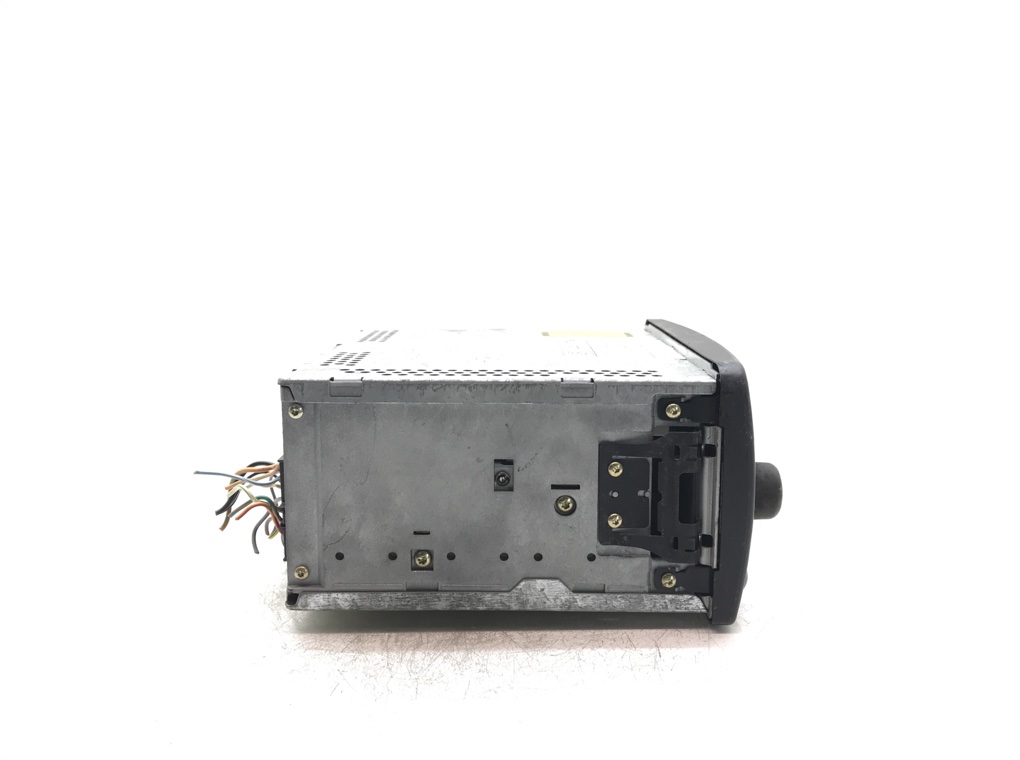 Магнитола для Ford Maverick, 2002 г. 2.0 i бензин б/у — фото 4