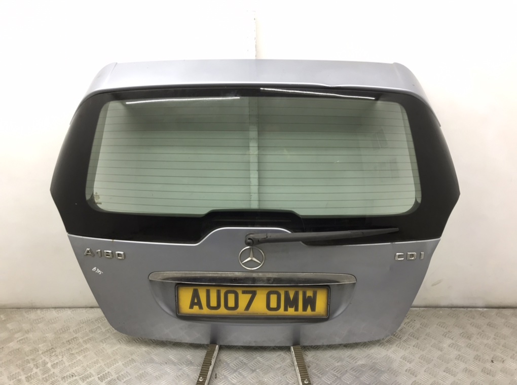 Крышка багажника для Mercedes A W169, 2007 г. 2.0 CDi дизель б/у