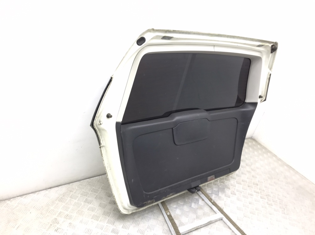 Крышка багажника для Mercedes A W169, 2010 г. 2.0 CDi дизель б/у — фото 4