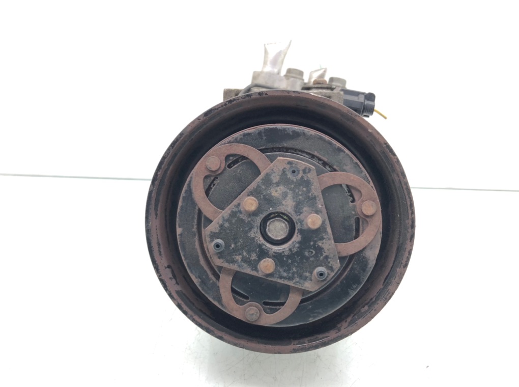 Компрессор кондиционера для Nissan Micra, 2003 г. 1.2 i бензин б/у — фото 2