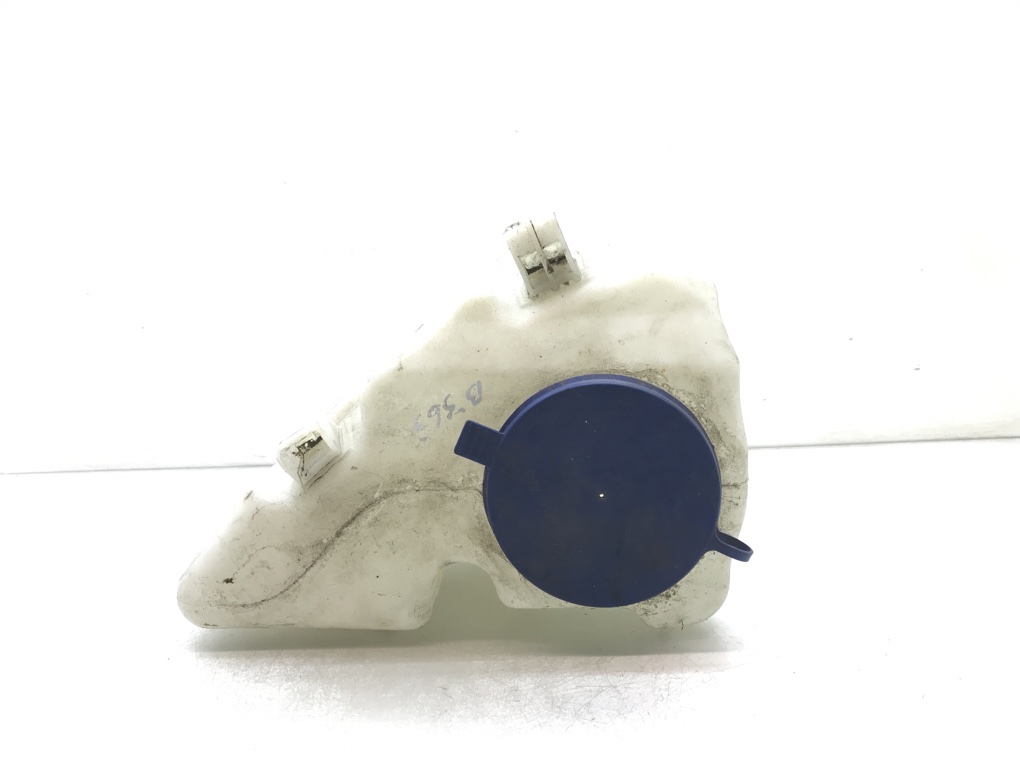 Бачок омывателя для Mercedes A W169, 2010 г. 2.0 CDi дизель б/у
