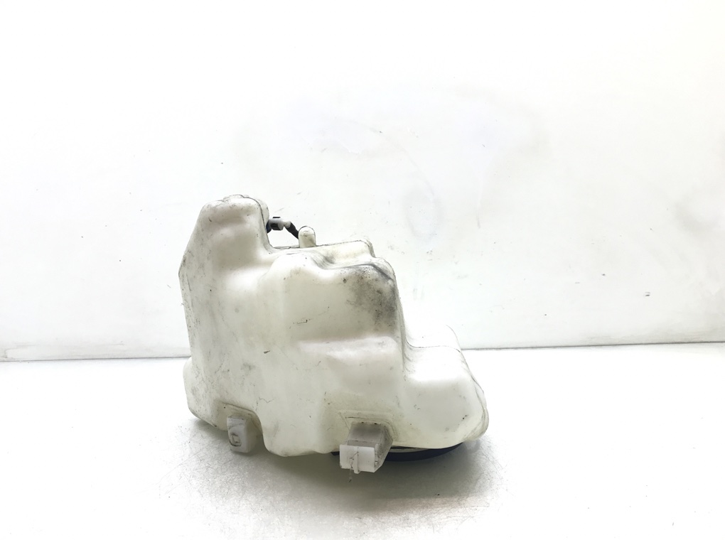 Бачок омывателя для Mercedes A W169, 2010 г. 2.0 CDi дизель б/у — фото 5