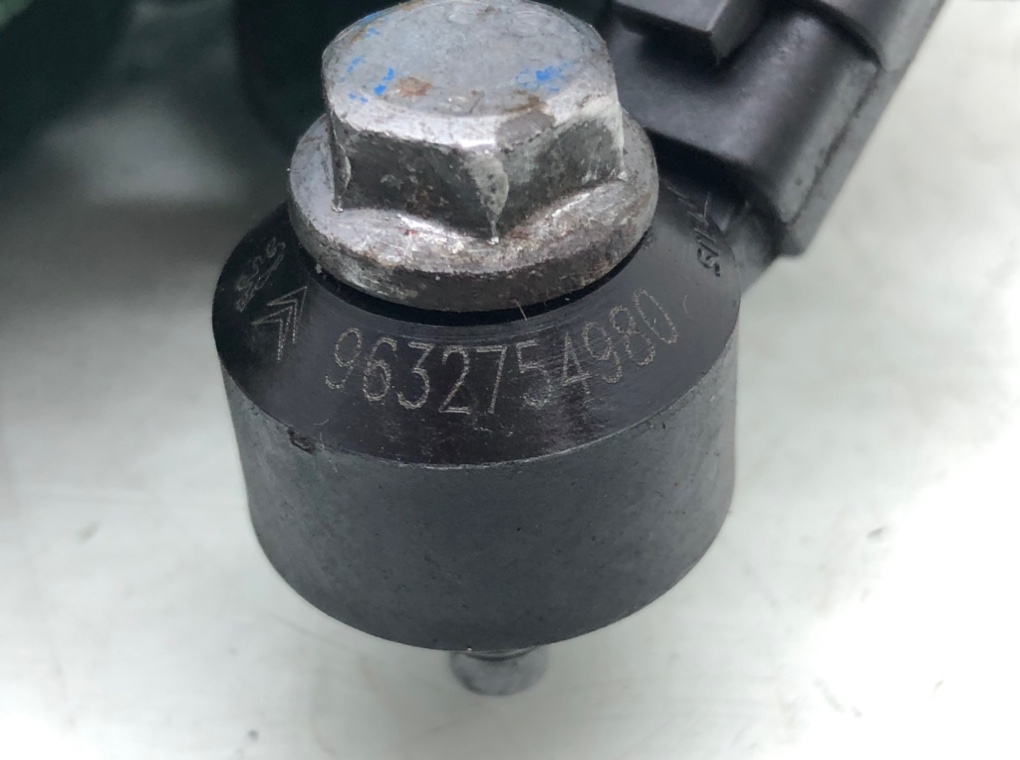 Датчик детонации для Peugeot 207, 2007 г. 1.6 i бензин б/у — фото 5