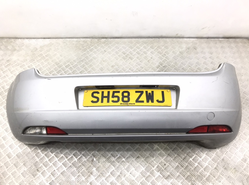 Бампер задний для Fiat Punto, 2008 г. 1.2 i бензин б/у