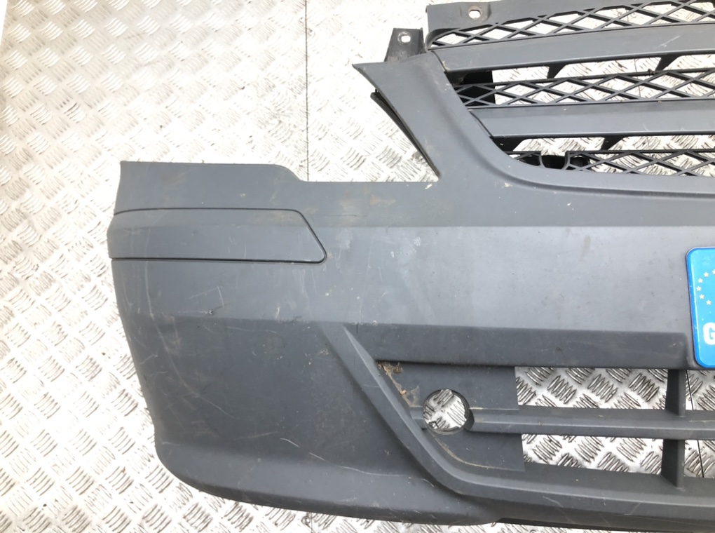 Бампер передний для Mercedes Vito W639, 2012 г. 2.2 CDi дизель б/у — фото 5