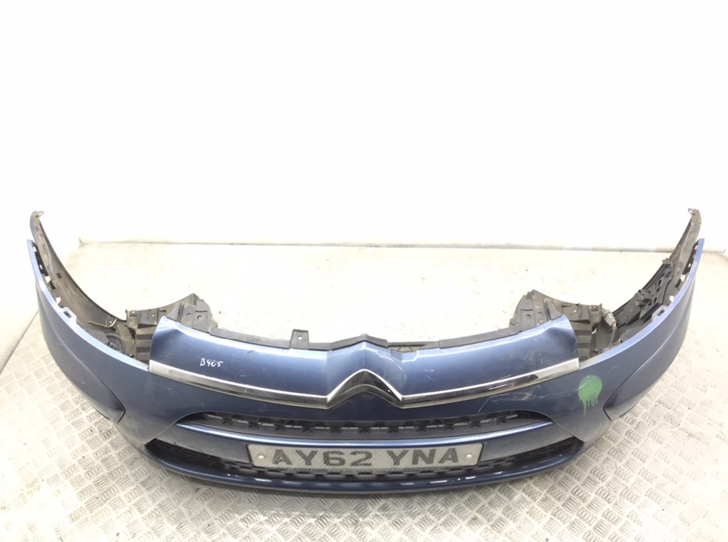 Бампер передний для Citroen C4 Picasso, 2013 г. 1.6 HDi дизель б/у — фото 2