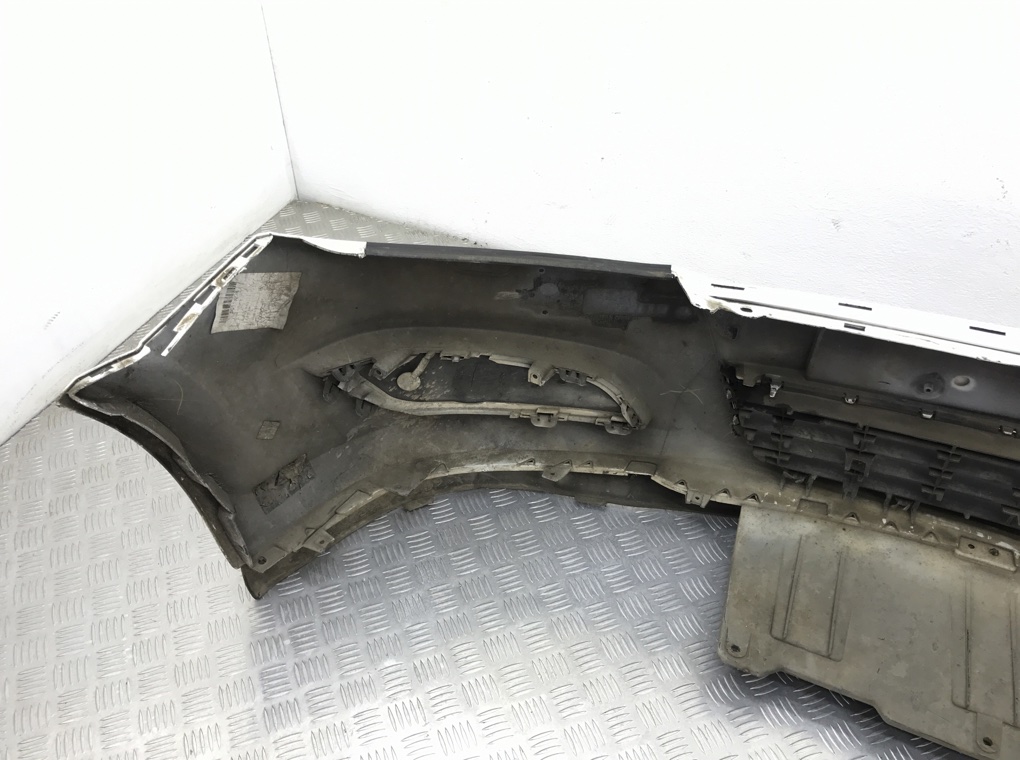 Бампер передний для Opel Astra, 2009 г. 1.7 CDTi дизель б/у — фото 6
