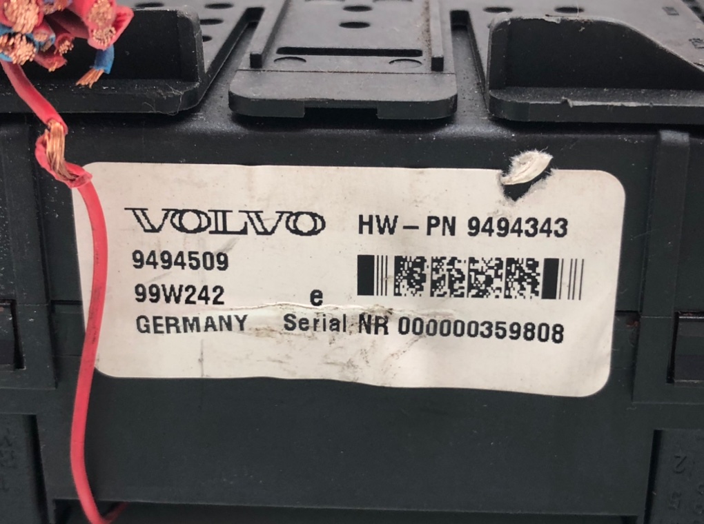 Блок предохранителей для Volvo S80, 1999 г. 2.4 i бензин б/у — фото 5
