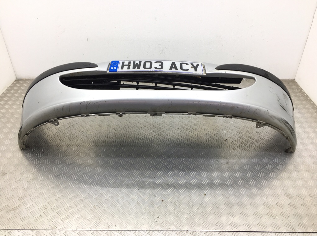 Бампер передний для Peugeot 307, 2003 г. 2.0 HDi дизель б/у — фото 4