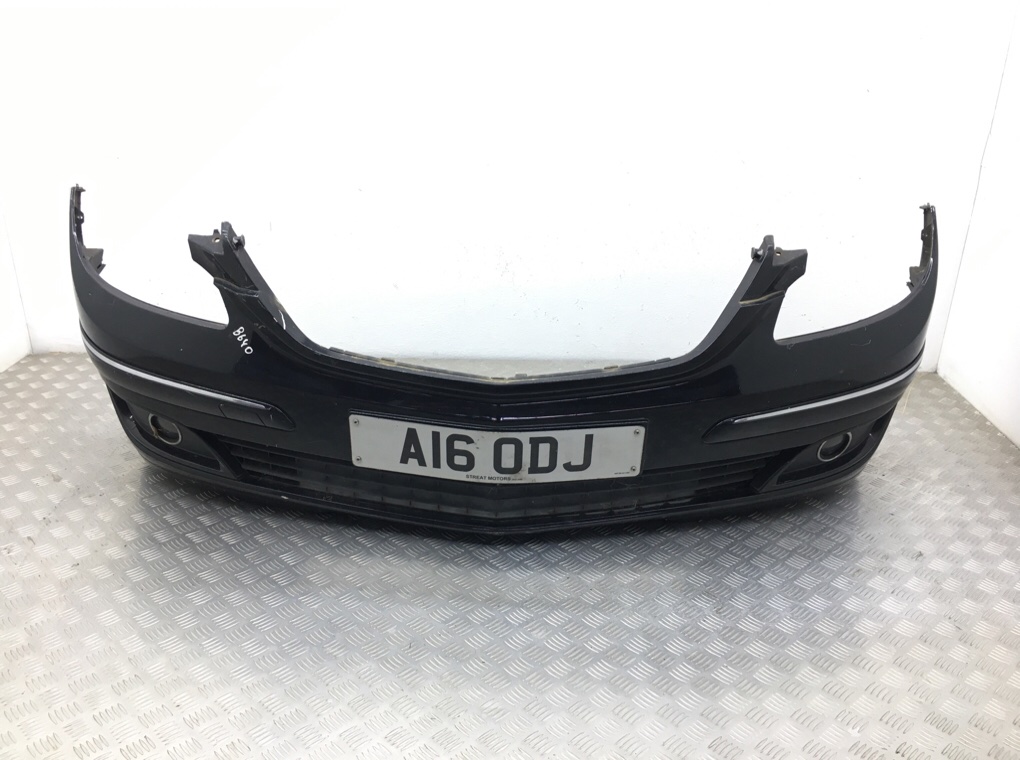 Бампер передний для Mercedes B W245, 2006 г. 1.5 i бензин б/у