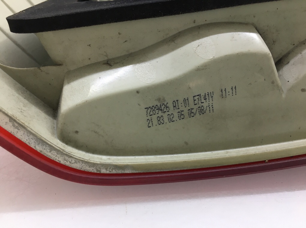 Фонарь задний правый для BMW 3 E90/E91/E92/E93, 2011 г. 2.0 TD дизель б/у — фото 5