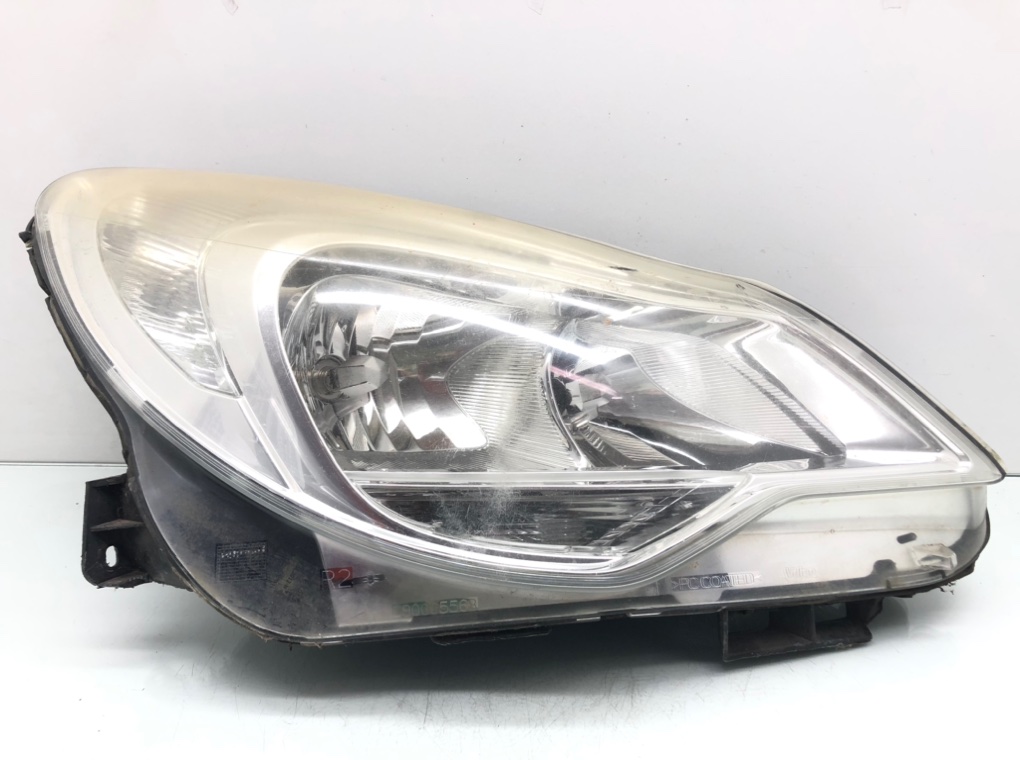 Фара правая для Opel Corsa, 2012 г. 1.2 i бензин б/у