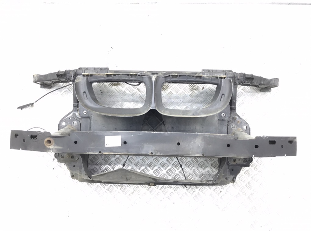 Панель передняя (телевизор) для BMW 1 E87/E81/E82/E88, 2010 г. 2.0 TD дизель б/у