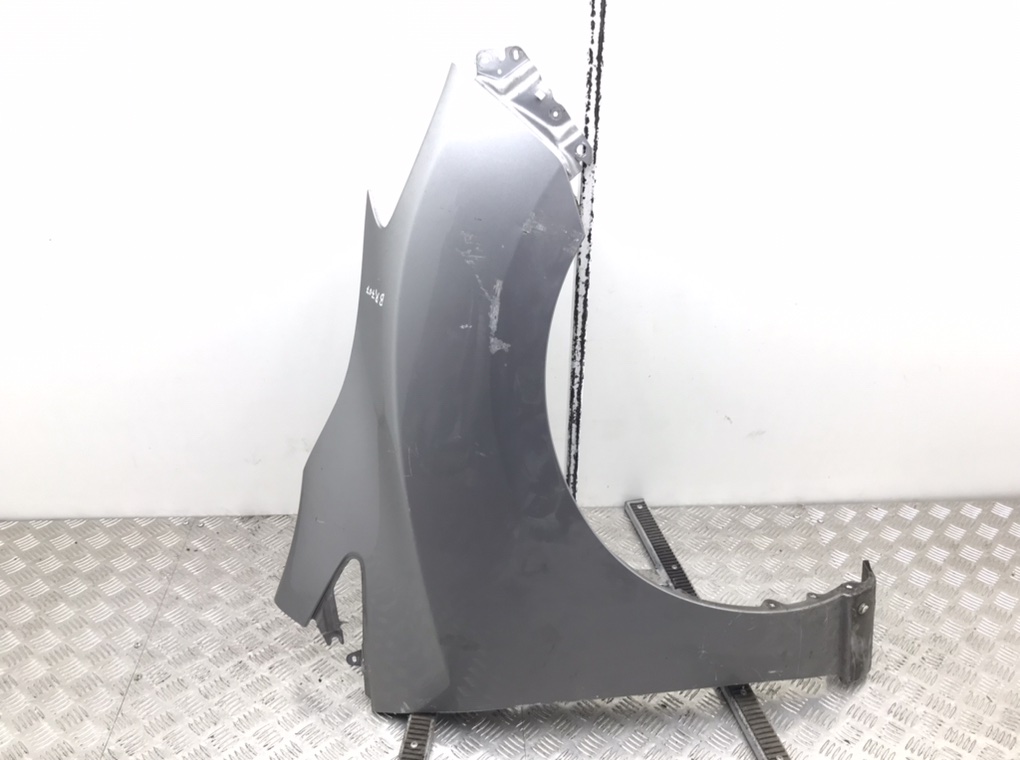 Крыло переднее правое для Mazda 5, 2014 г. 1.6 TD дизель б/у