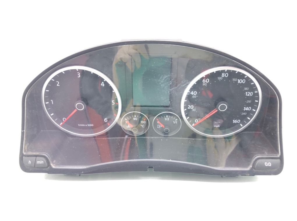 Щиток приборов (приборная панель) для Volkswagen Tiguan, 2008 г. 2.0 TDi дизель б/у