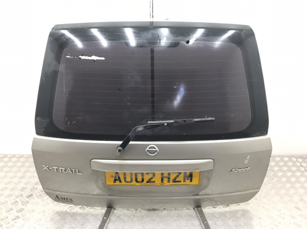 Крышка багажника для Nissan X-Trail, 2002 г. 2.0 i бензин б/у