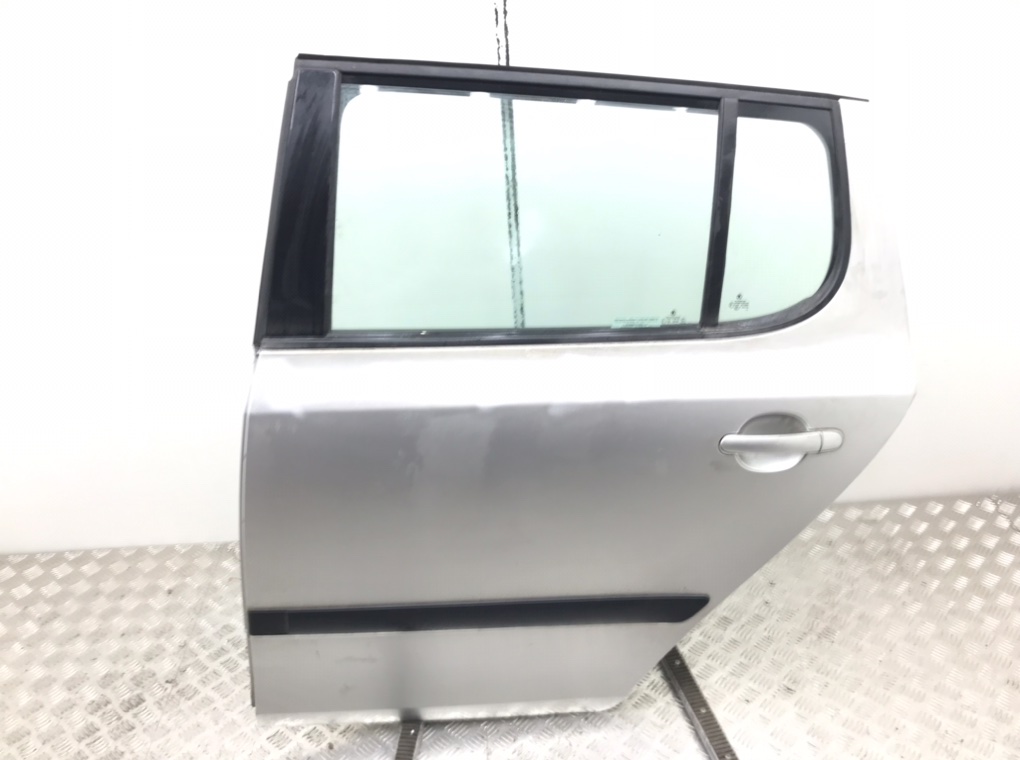Дверь задняя левая для Skoda Fabia, 2009 г. 1.4 TDi дизель б/у