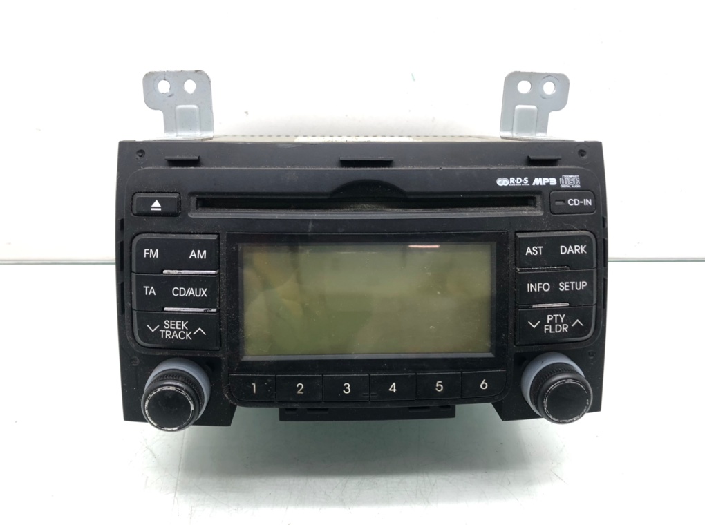 Магнитола для Hyundai i30, 2010 г. 1.6 CRDi дизель б/у