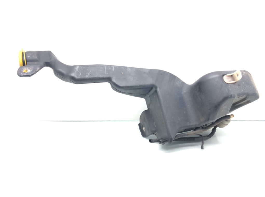 Бачок омывателя для Opel Astra, 2006 г. 1.9 CDTi дизель б/у — фото 2