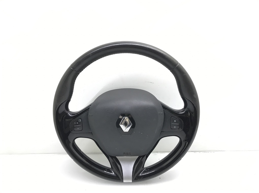 Руль для Renault Clio, 2015 г. 1.5 DCi дизель б/у