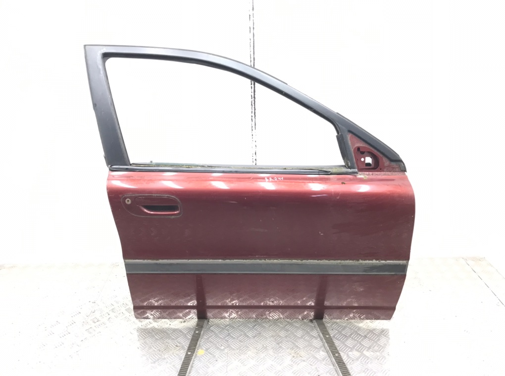 Дверь передняя правая для Volvo S80, 1999 г. 2.4 i бензин б/у