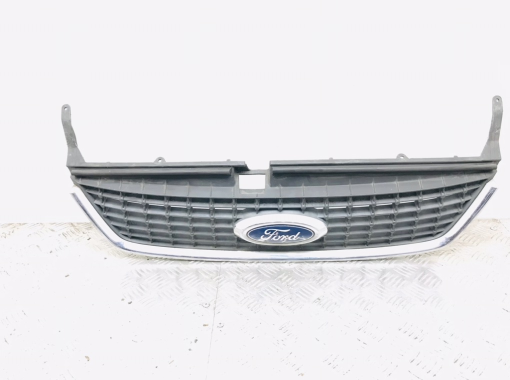 Решетка радиатора для Ford Mondeo, 2010 г. 1.8 TDCi дизель б/у
