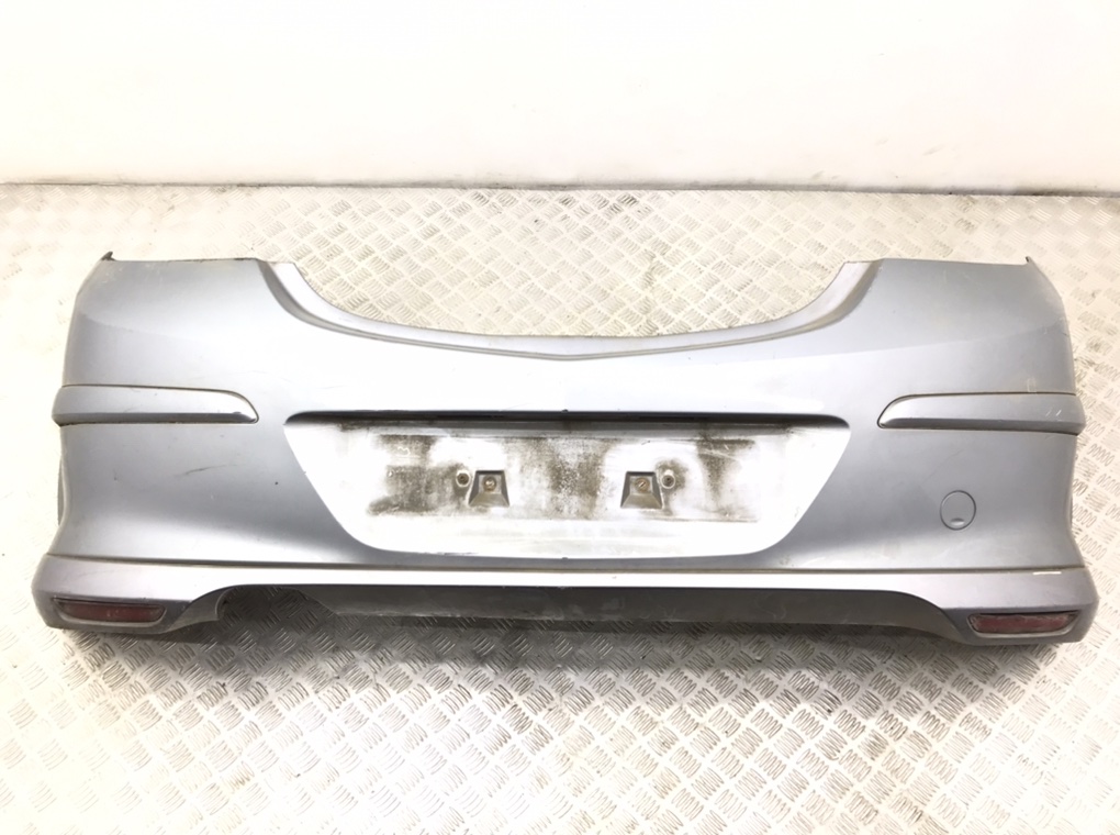 Бампер задний для Opel Astra, 2007 г. 1.6 Ti бензин б/у