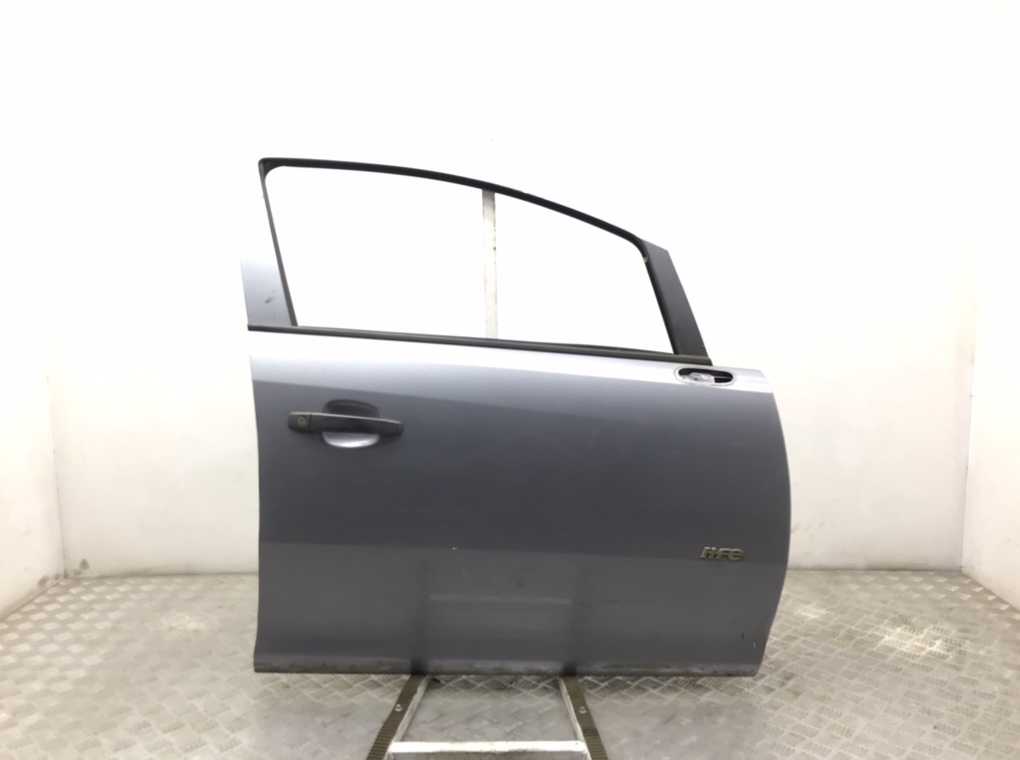 Дверь передняя правая для Opel Corsa, 2008 г. 1.2 i бензин б/у