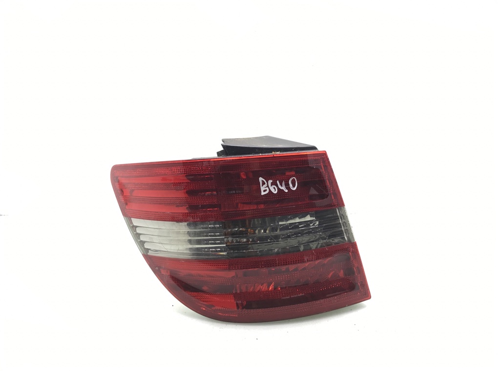 Фонарь задний левый для Mercedes B W245, 2006 г. 1.5 i бензин б/у