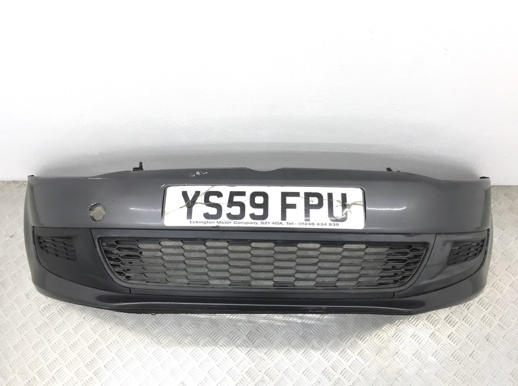 Бампер передний для Volkswagen Polo, 2010 г. 1.2 i бензин б/у