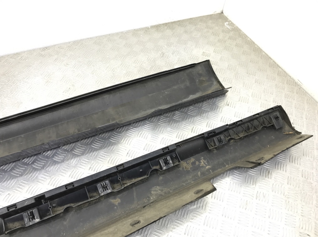Накладка на порог для BMW 3 E90/E91/E92/E93, 2011 г. 2.0 TD дизель б/у — фото 6