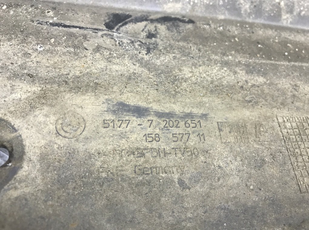 Накладка на порог для BMW 3 E90/E91/E92/E93, 2011 г. 2.0 TD дизель б/у — фото 9