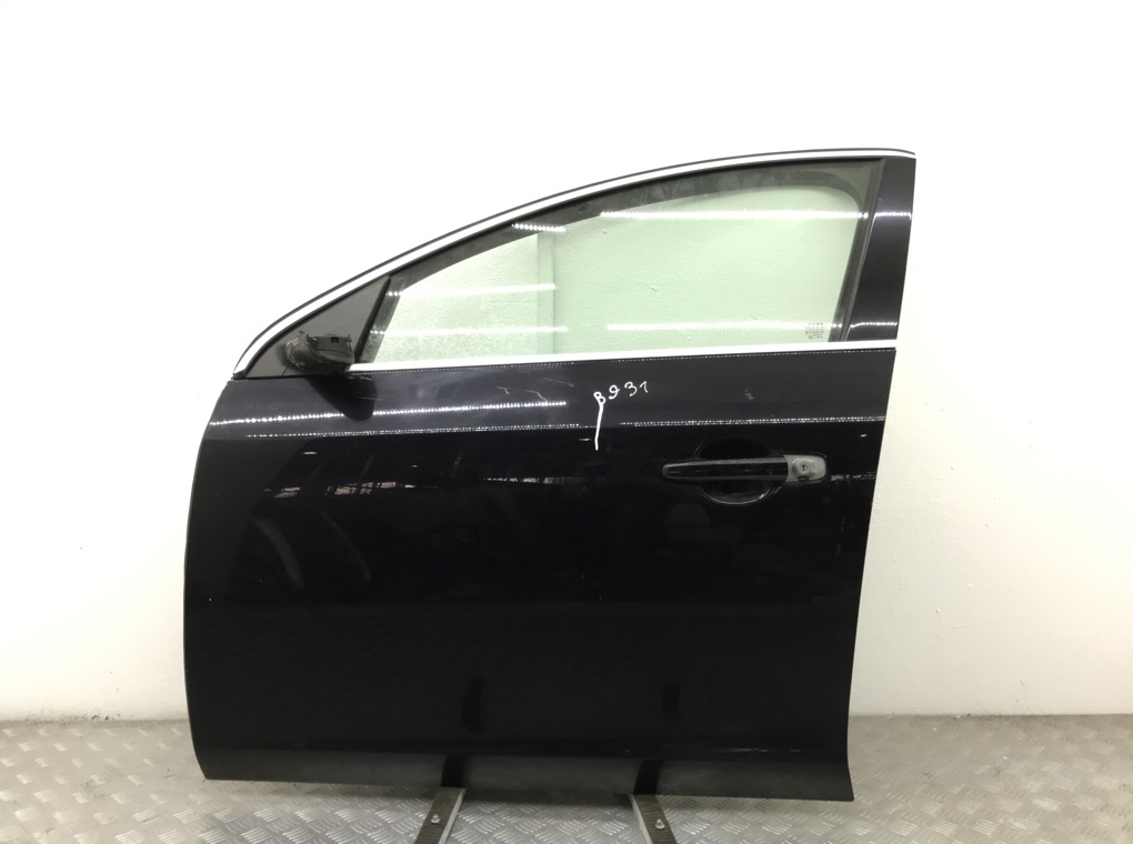 Дверь передняя левая для Volvo V60, 2011 г. 2.4 D дизель б/у