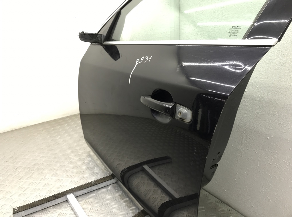 Дверь передняя левая для Volvo V60, 2011 г. 2.4 D дизель б/у — фото 3