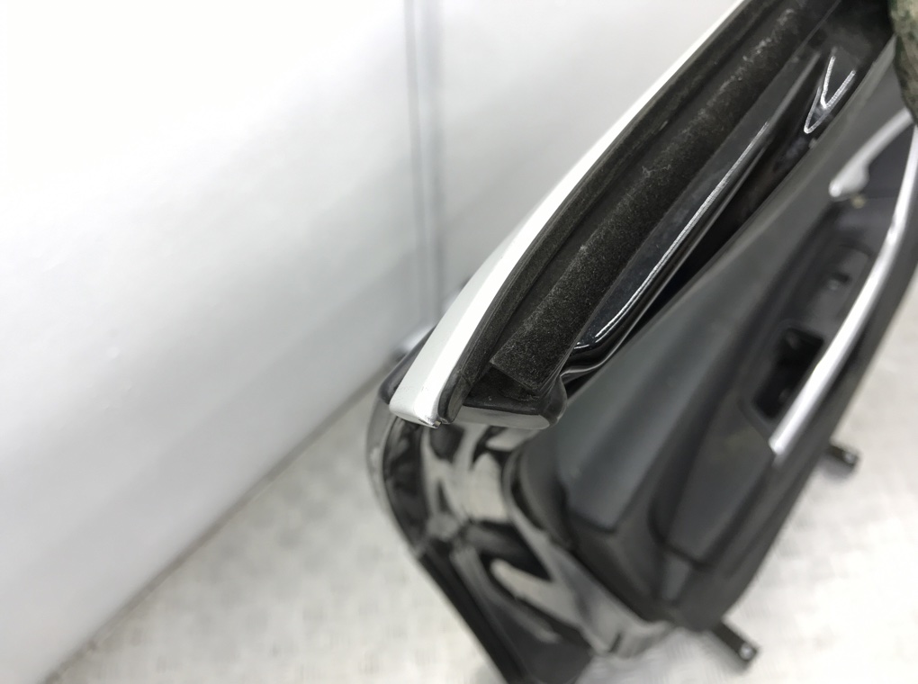 Дверь передняя левая для Volvo V60, 2011 г. 2.4 D дизель б/у — фото 11
