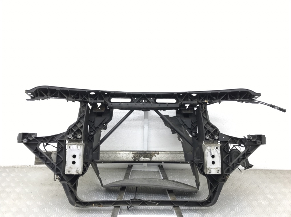 Панель передняя (телевизор) для BMW X3 E83, 2007 г. 2.5 i бензин б/у — фото 6