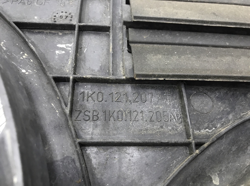 Вентилятор радиатора для Volkswagen Passat, 2006 г. 2.0 TDi дизель б/у — фото 6