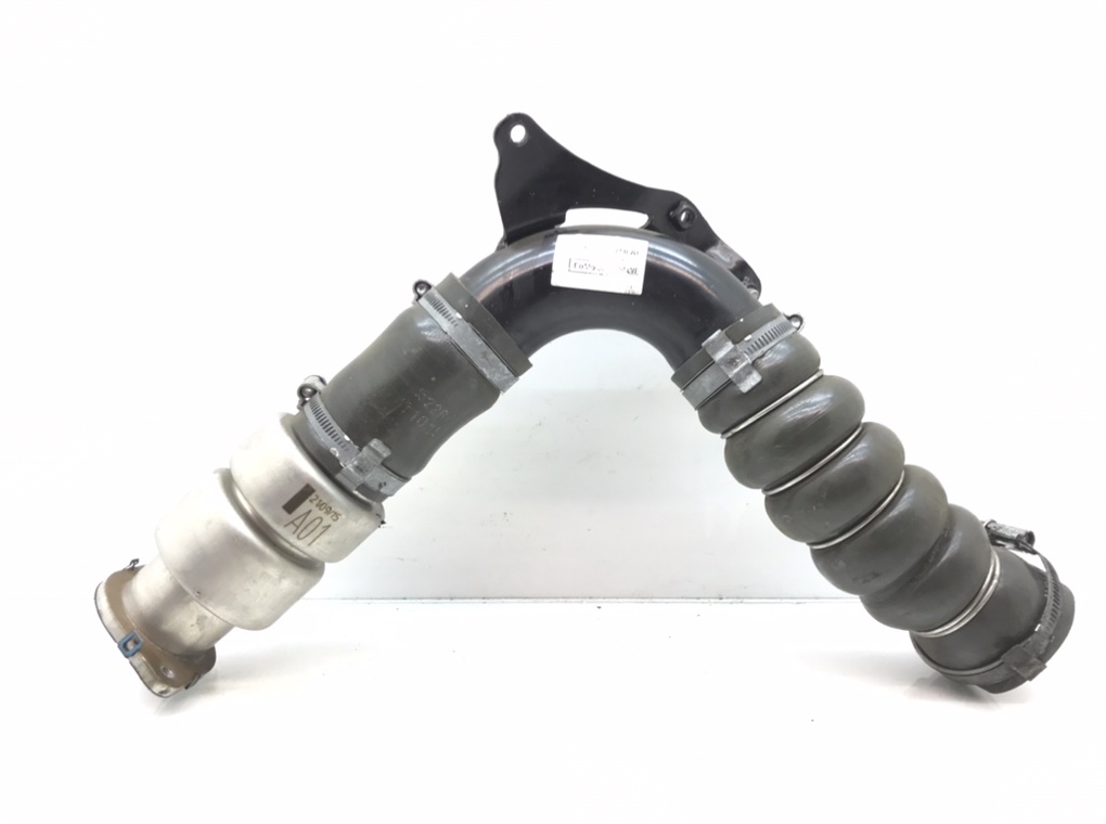 Патрубок интеркулера для Ford Focus, 2015 г. 1.5 TDCi дизель б/у