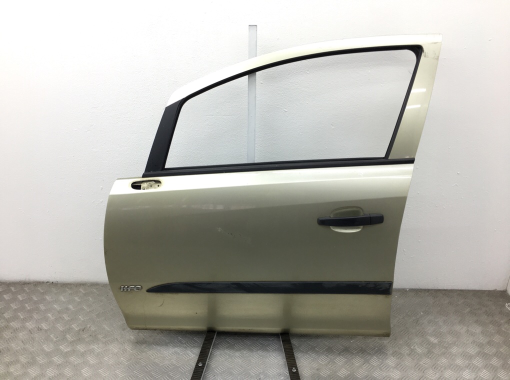 Дверь передняя левая для Opel Corsa, 2007 г. 1.2 i бензин б/у