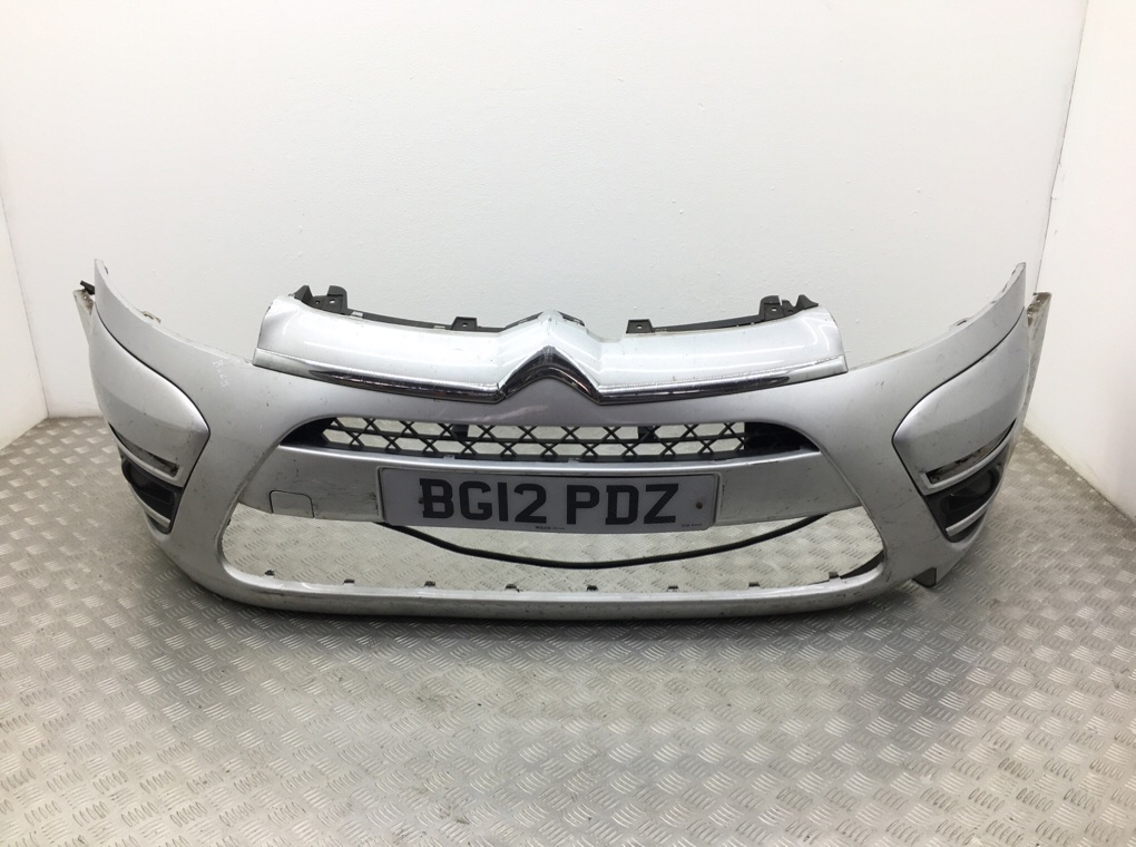Бампер передний для Citroen C4 Grand Picasso, 2012 г. 1.6 HDi дизель б/у