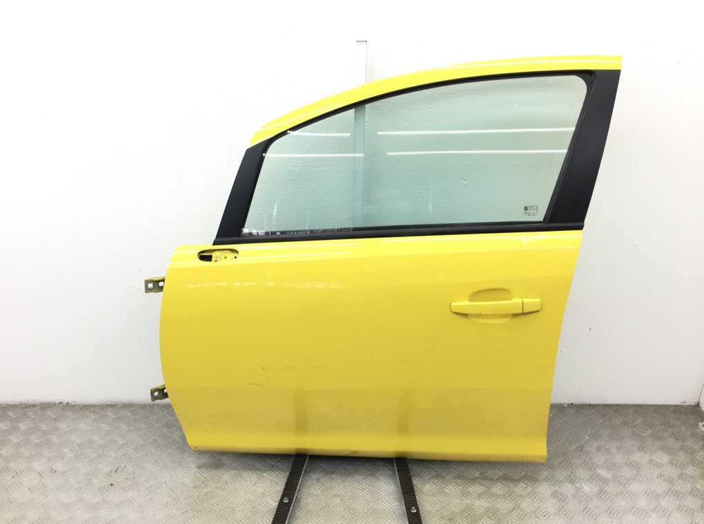 Дверь передняя левая для Opel Corsa, 2011 г. 1.3 CDTi дизель б/у