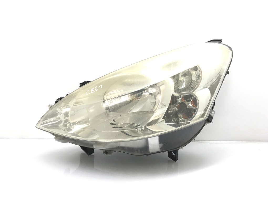 Фара левая для Peugeot Partner, 2009 г. 1.6 HDi дизель б/у