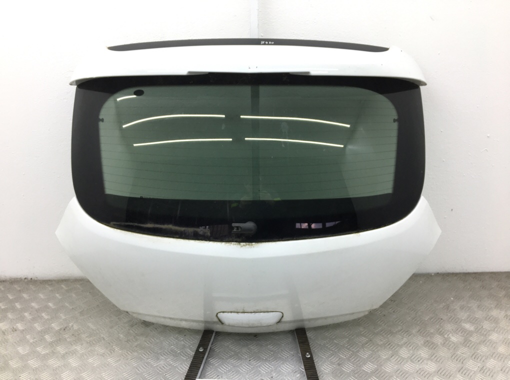 Крышка багажника для Opel Corsa, 2012 г. 1.4 i бензин б/у